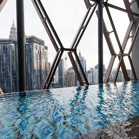 Klcc Musicalsty5Pax At Scarletzsuites Kuala Lumpur Exterior photo