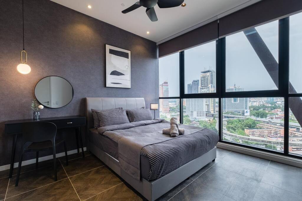 Klcc Musicalsty5pax At Scarletzsuites * Kuala Lumpur