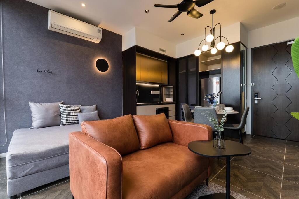 Klcc Musicalsty5pax At Scarletzsuites Apartment Kuala Lumpur