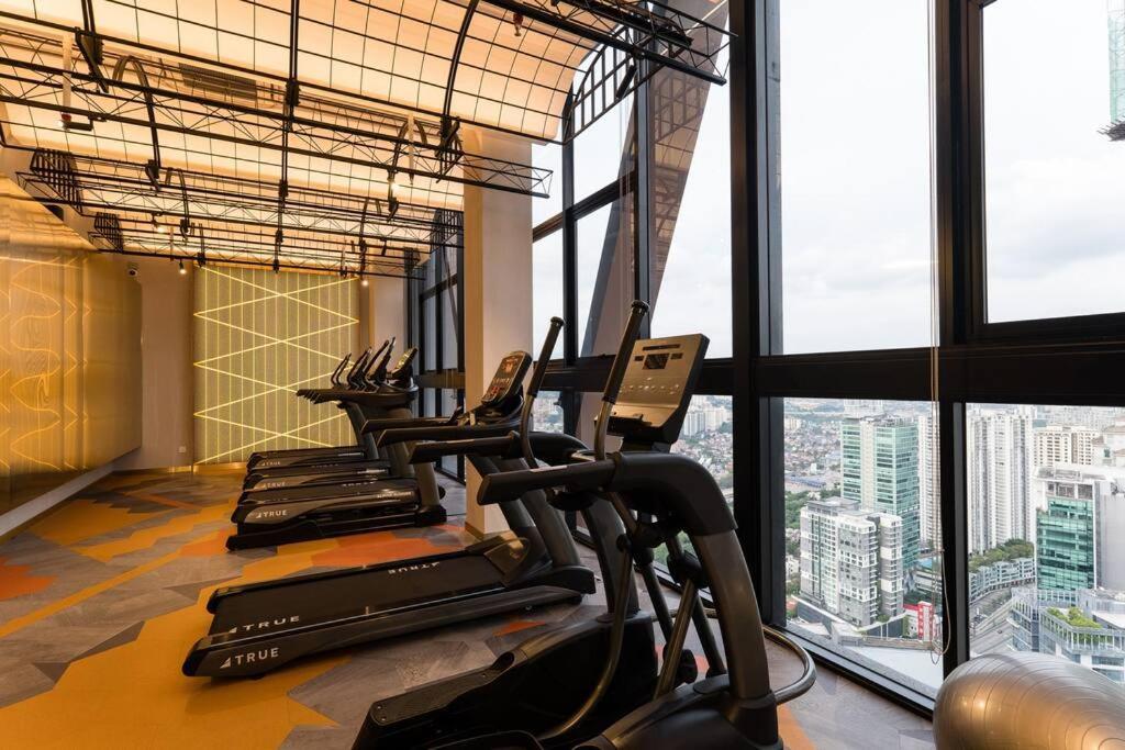 Apartment Klcc Musicalsty5pax At Scarletzsuites *