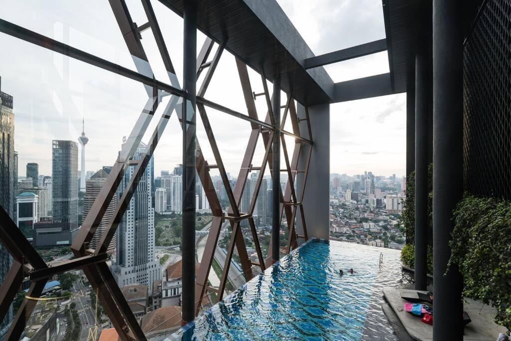 Klcc Musicalsty5pax At Scarletzsuites * Kuala Lumpur