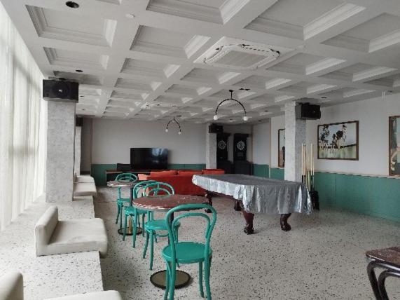 Apartment Klcc Musicalsty5pax At Scarletzsuites Kuala Lumpur